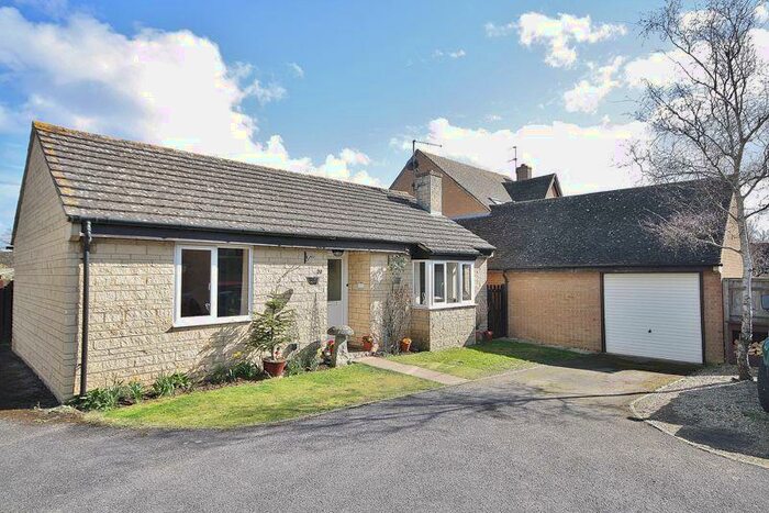 2 Bedroom Detached Bungalow For Sale In Stanton Harcourt, Bury Mead, OX29