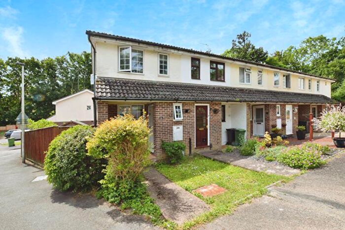 2 Bedroom End Of Terrace House For Sale In Gloucester Road, Exeter, EX4