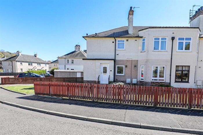 3 Bedroom Flat For Sale In Croft Crescent, Markinch, KY7