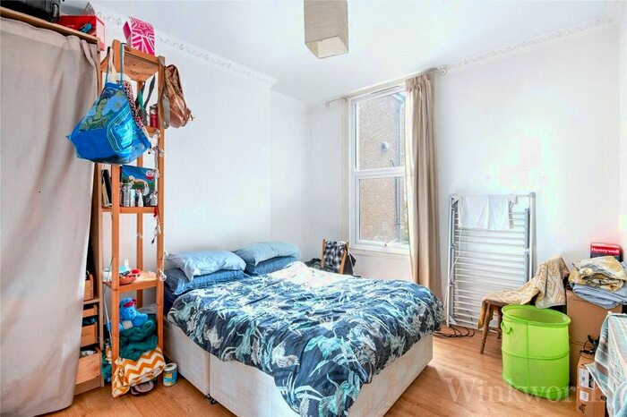 1 Bedroom Flat To Rent In Drakefell Road, New Cross, London, SE14