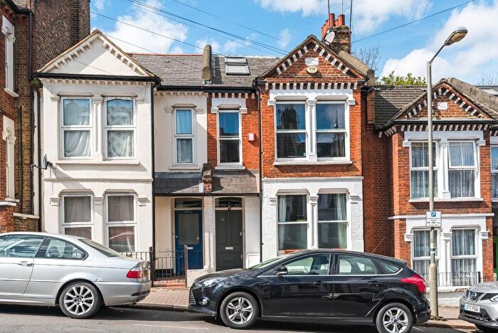 3 Bedroom Terraced House For Sale In Dorothy Road, Lavender Hill, SW11
