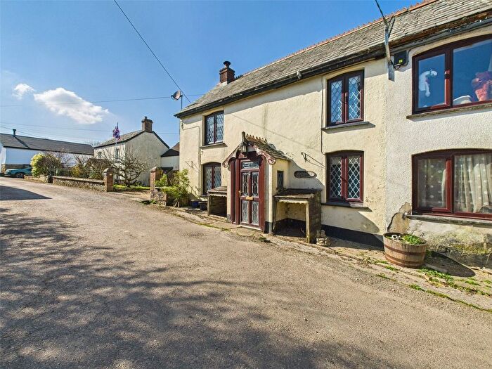 3 Bedroom Semi-Detached House For Sale In Bradford, Holsworthy, EX22