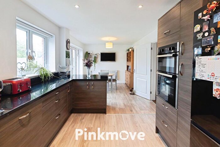 4 Bedroom Detached House For Sale In Arrow Close, Newport, NP20