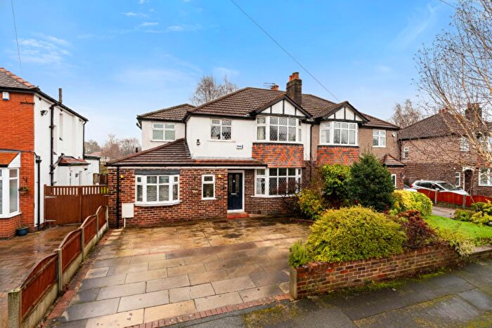 4 Bedroom Semi Detached House For Sale In Brookside Road, Sale, M33