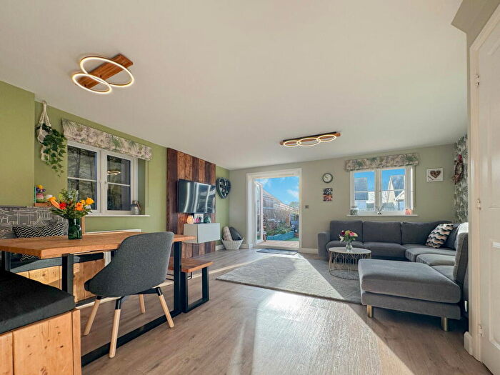 4 Bedroom Detached House For Sale In Tremlett Meadow, Cranbrook, Exeter, EX5