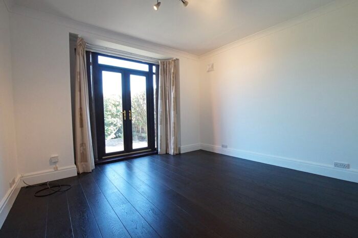 4 Bedroom Detached House For Sale In Bruce Road, Lincoln, LN2