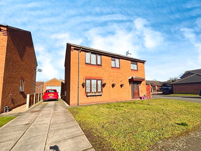 4 Bedroom Detached House For Sale In Poplar Grove, Scotter, DN21