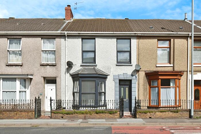 3 Bedroom Terraced House For Sale In Pembrey Road, Llanelli, Carmarthenshire, SA15