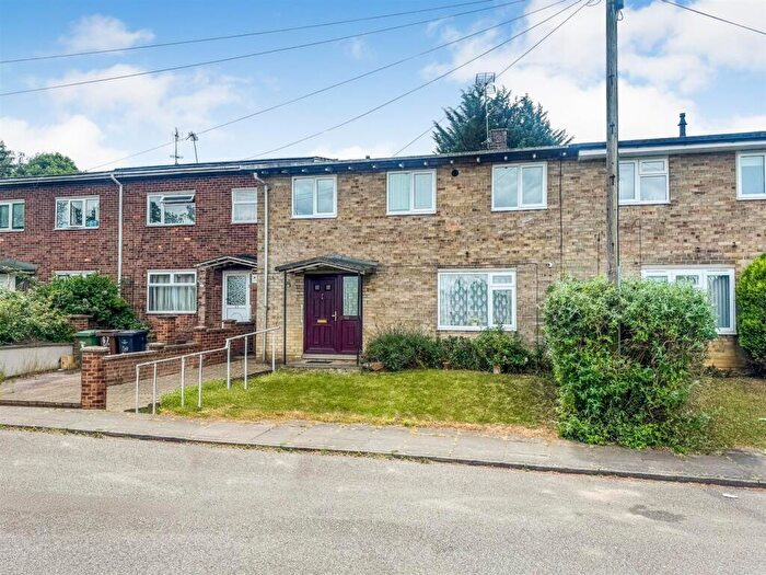 4 Bedroom Terraced House For Sale In Bideford Square, Corby, NN18