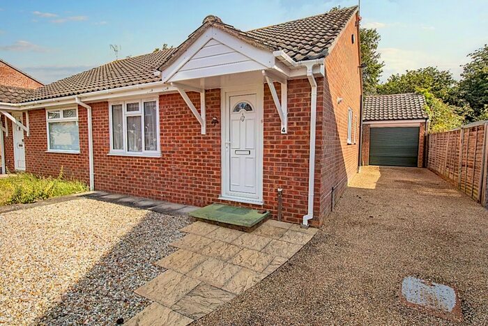 2 Bedroom Bungalow For Sale In Norman Close, Fakenham, NR21