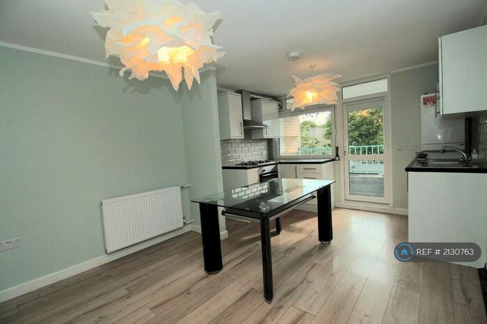 2 Bedroom Flat To Rent In Craven Park Road, London, N15