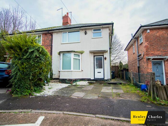 3 Bedroom Semi-Detached House To Rent In Stanwell Grove, Erdington, Birmingham, B23