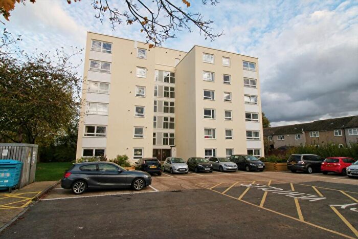 2 Bedroom Flat For Sale In Joyners Field, Harlow, CM18
