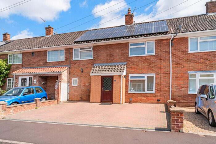 3 Bedroom Terraced House For Sale In Barclay Green, Heartsease, NR7