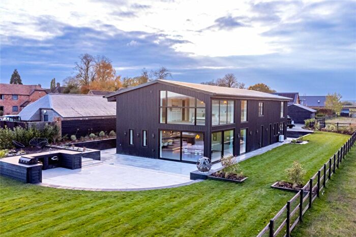 5 Bedroom Detached House For Sale In Field View Barn, Langar Lane, Langar, Nottingham, NG13