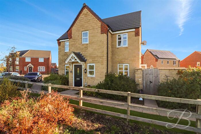 3 Bedroom Detached House For Sale In Foxglove Close, Bolsover, S44