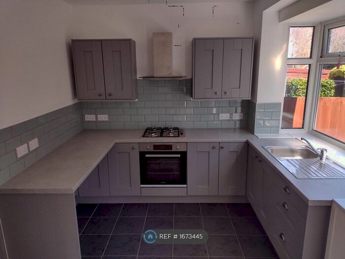 3 Bedroom Terraced House To Rent In Chesnut Road, Liverpool, L21