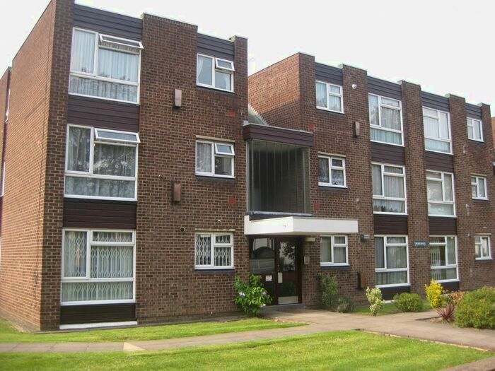 1 Bedroom Flat To Rent In Whitchurch Lane, Edgware, HA8