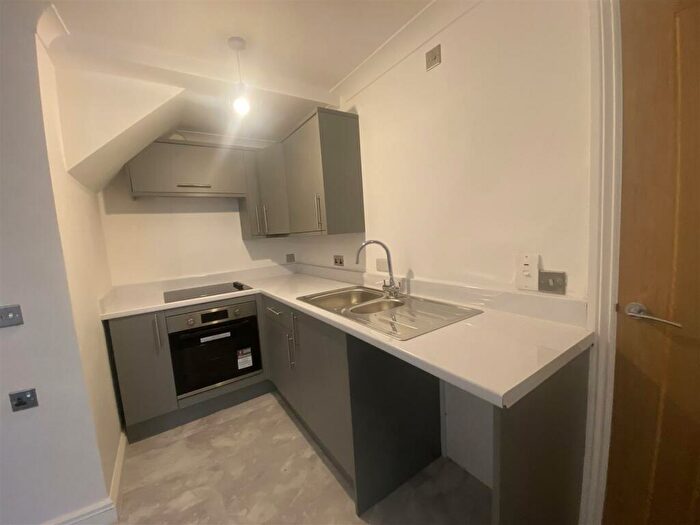 1 Bedroom Apartment To Rent In Fairway View, Yeovil, BA21