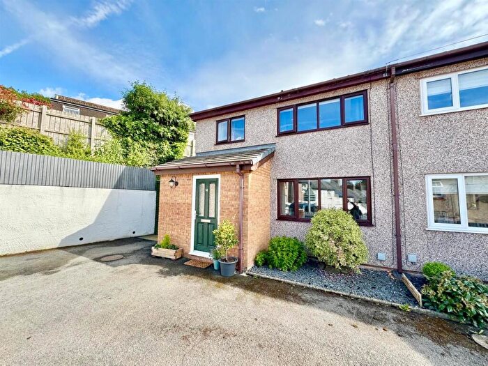 3 Bedroom House For Sale In New Street, Conwy, LL32