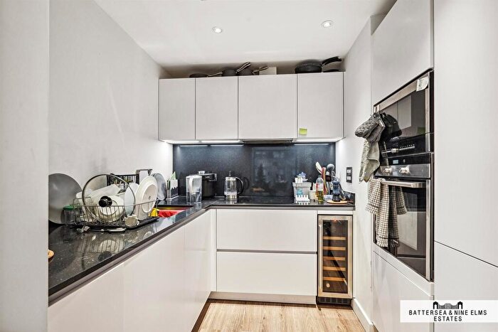 1 Bedroom Apartment For Sale In Leman Street, London, E1