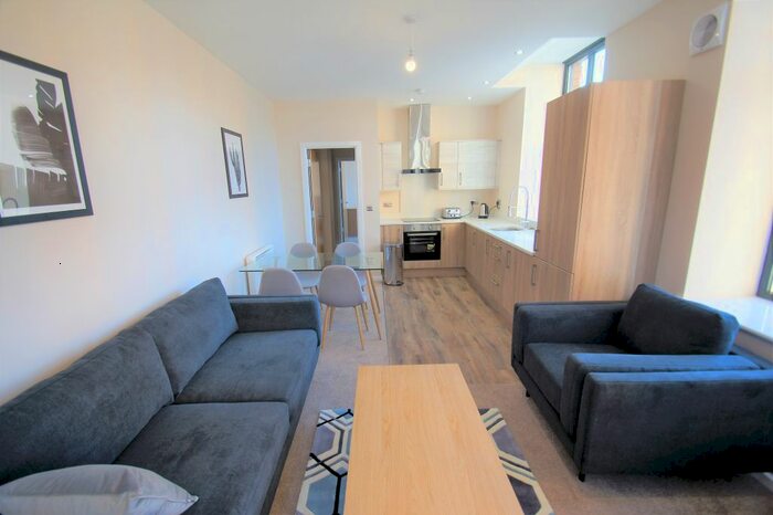 2 Bedroom Flat To Rent In Hatter Street, Manchester, M4