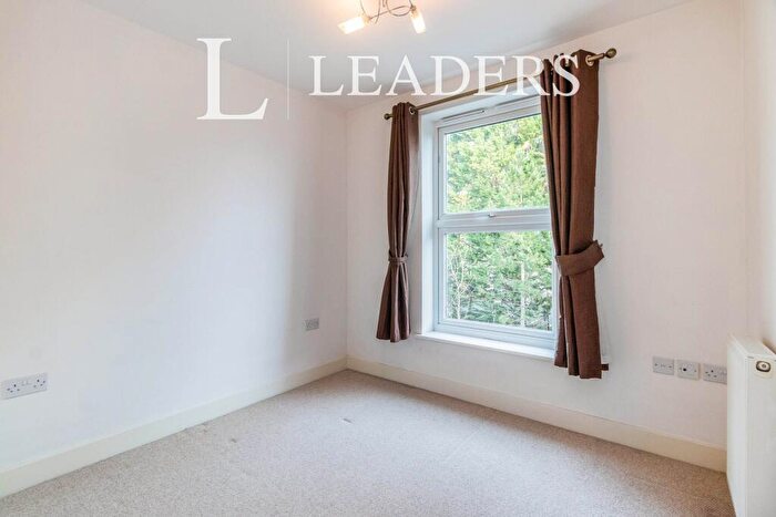 2 Bedroom Apartment To Rent In Highbury Drive, KT22