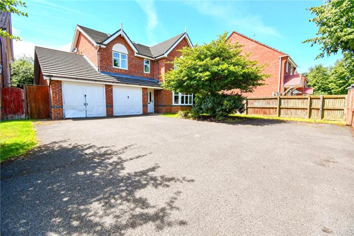 6 Bedroom Detached House For Sale In Millfield, Neston, Cheshire, CH64