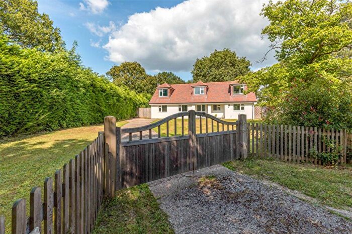 4 Bedroom Bungalow For Sale In Durfold Wood, Plaistow, RH14