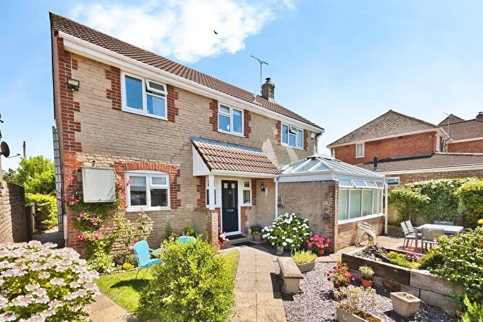 4 Bedroom Detached House For Sale In Globe Orchard, Haselbury Plucknett, Crewkerne, TA18