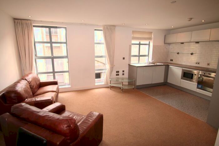 2 Bedroom Apartment To Rent In Castle Exchange, Broad Street, NG1