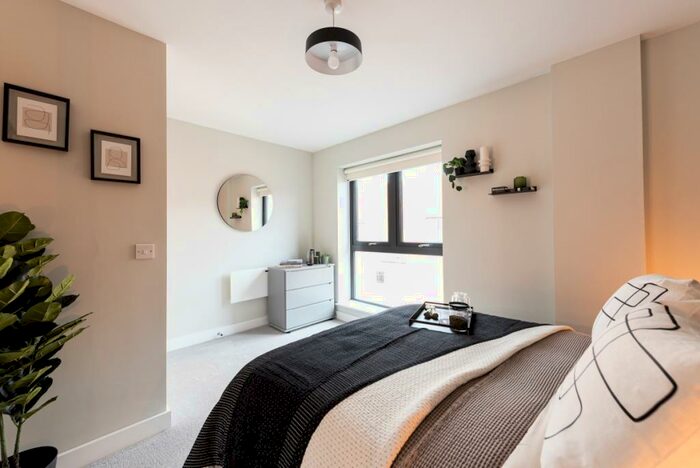 2 Bedroom Apartment To Rent In Market Street Newbury, RG14