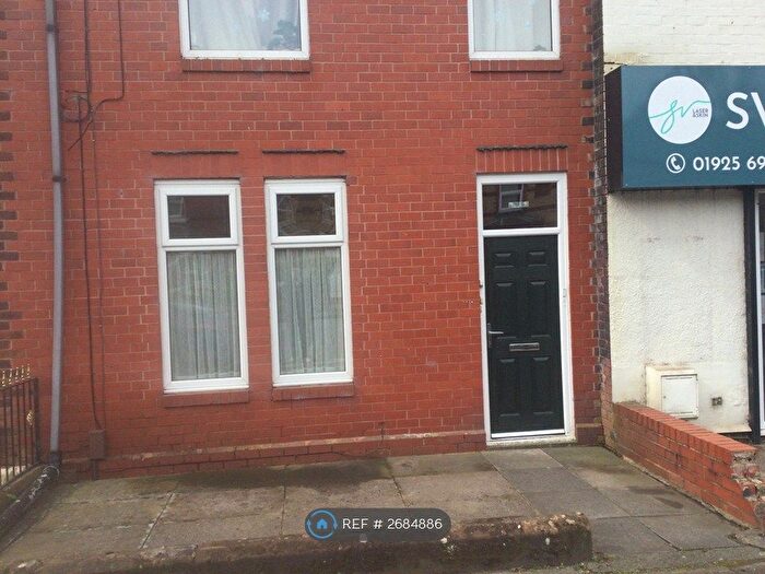 Studio To Rent In Wilderspool Causeway, Warrington, WA4