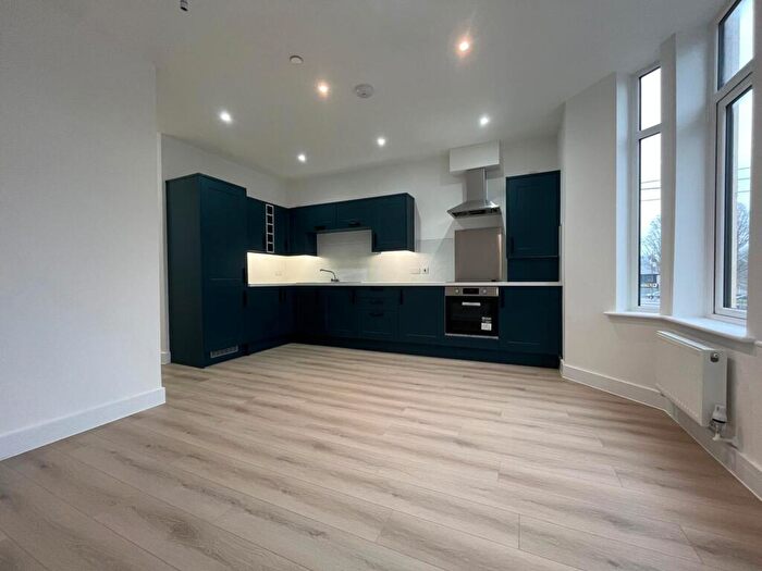 1 Bedroom Flat To Rent In Corporation Road, Newport, NP19