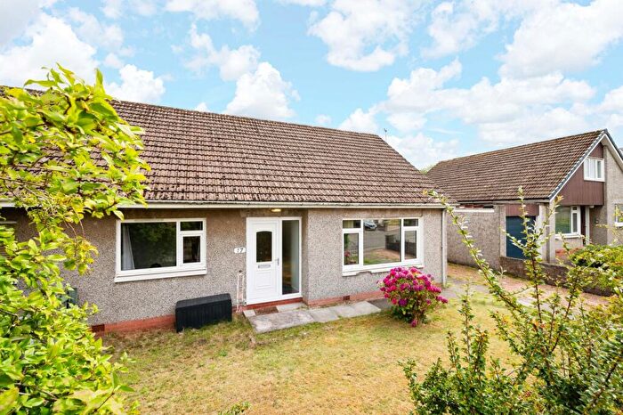 2 Bedroom Semi-Detached House For Sale In Cairnhill Gardens, St Andrews, KY16