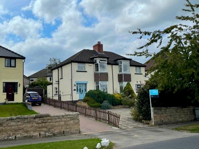 3 Bedroom Semi-Detached House To Rent In Lyndale, Sheffield Road, Oxspring, S36