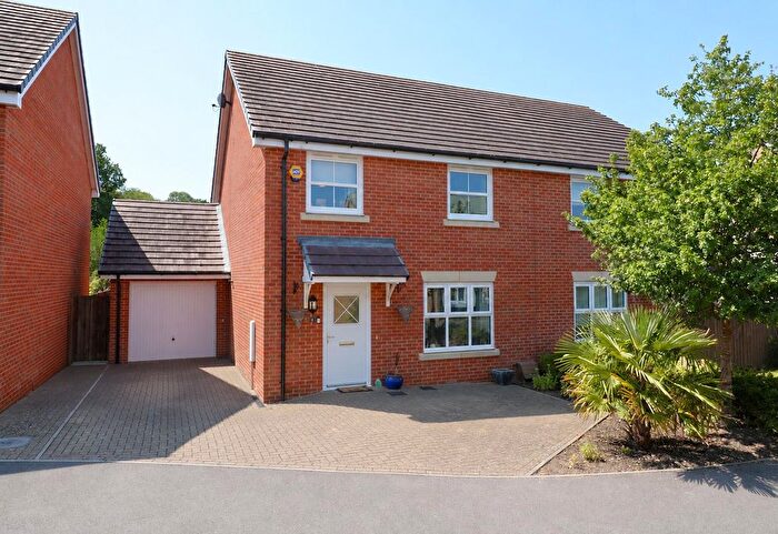 4 Bedroom Semi-Detached House For Sale In Nugent Close, Church Crookham, Fleet, GU52