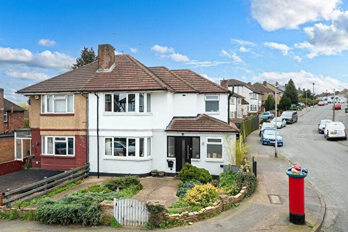 4 Bedroom Semi Detached House For Sale In Valley Walk, Croxley Green, Rickmansworth, WD3