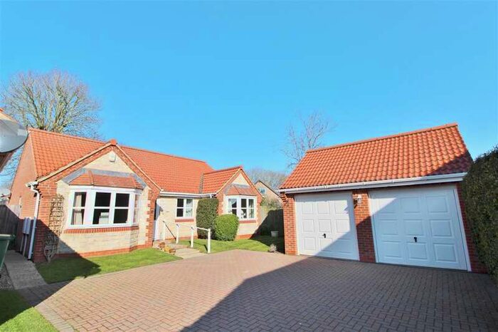 3 Bedroom Detached Bungalow For Sale In Trinity Close, Allington, Grantham, NG32