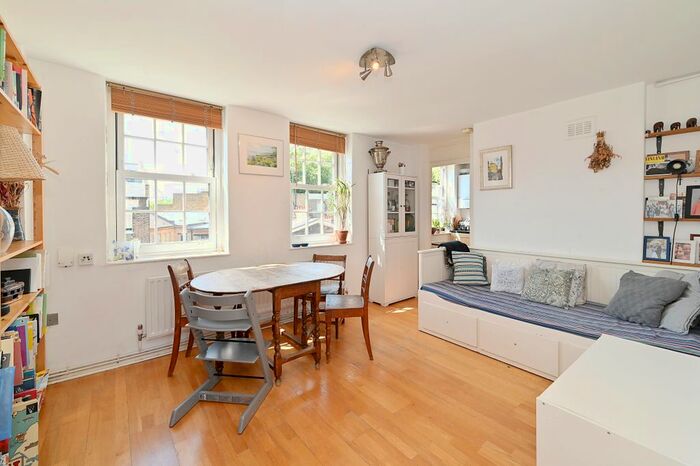 2 Bedroom Flat To Rent In Lloyd Baker Street, London, WC1X