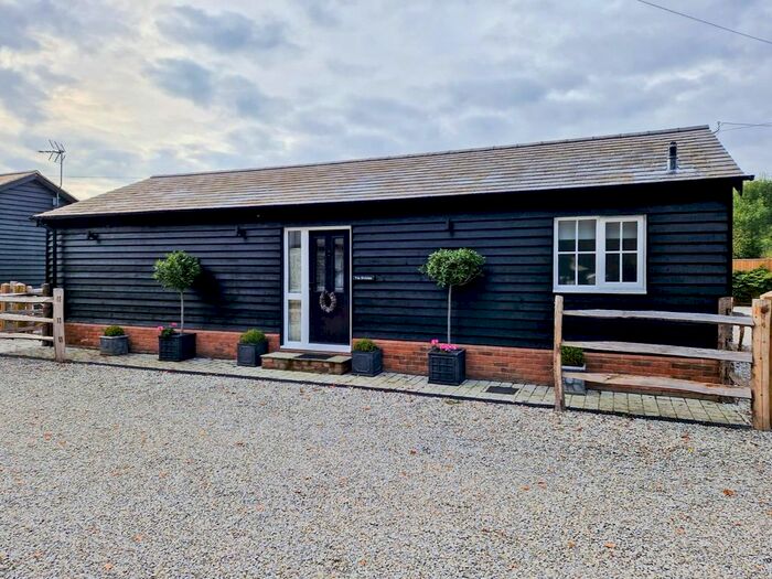2 Bedroom Barn Conversion For Sale In Harris Lane, High Halden, Ashford, TN26