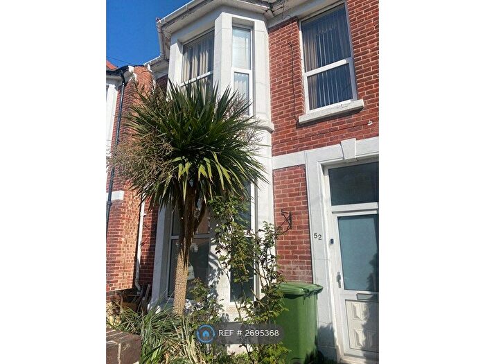 2 Bedroom Flat To Rent In Lowcay Road, Southsea, PO5