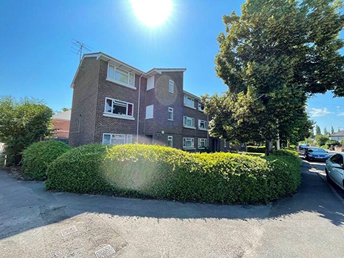 1 Bedroom Flat To Rent In Boundary Road, Newbury, RG14