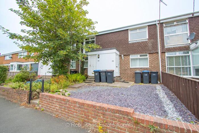 2 Bedroom Apartment For Sale In Middleham Road, Newton Hall, Durham, DH1