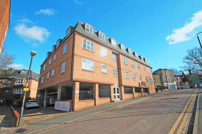 1 Bedroom Flat To Rent In Huxley Court, King Street, Rochester, ME1