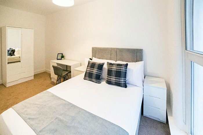 1 Bedroom Terraced House To Rent In Hartley Road, Nottingham, Nottinghamshire, NG7