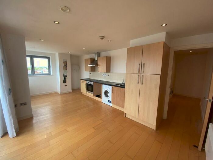 1 Bedroom Apartment To Rent In Navigation Street, Leicester, LE1