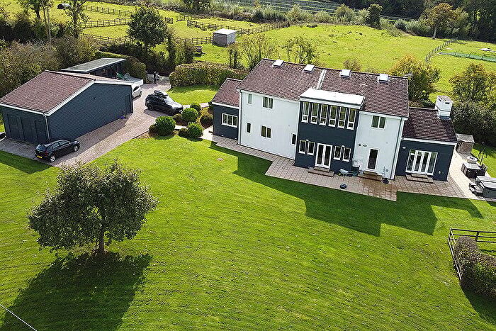5 Bedroom Detached House For Sale In Little Sunnyhaye, Sanctuary Lane, Woodbury, EX5