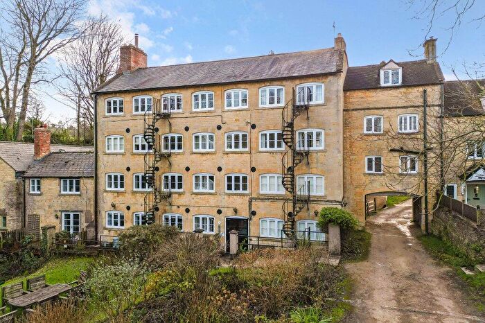 2 Bedroom Flat For Sale In Blockley Court, Blockley, Moreton-in-Marsh, Gloucestershire, GL56