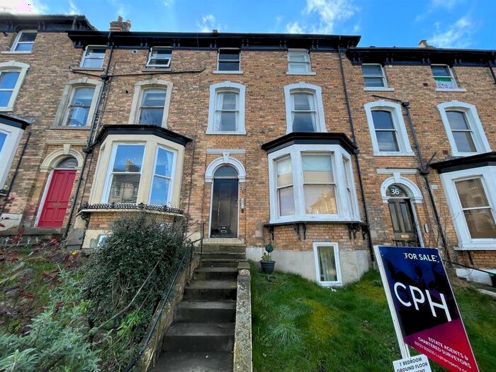1 Bedroom Flat To Rent In Westbourne Grove, Scarborough, YO11